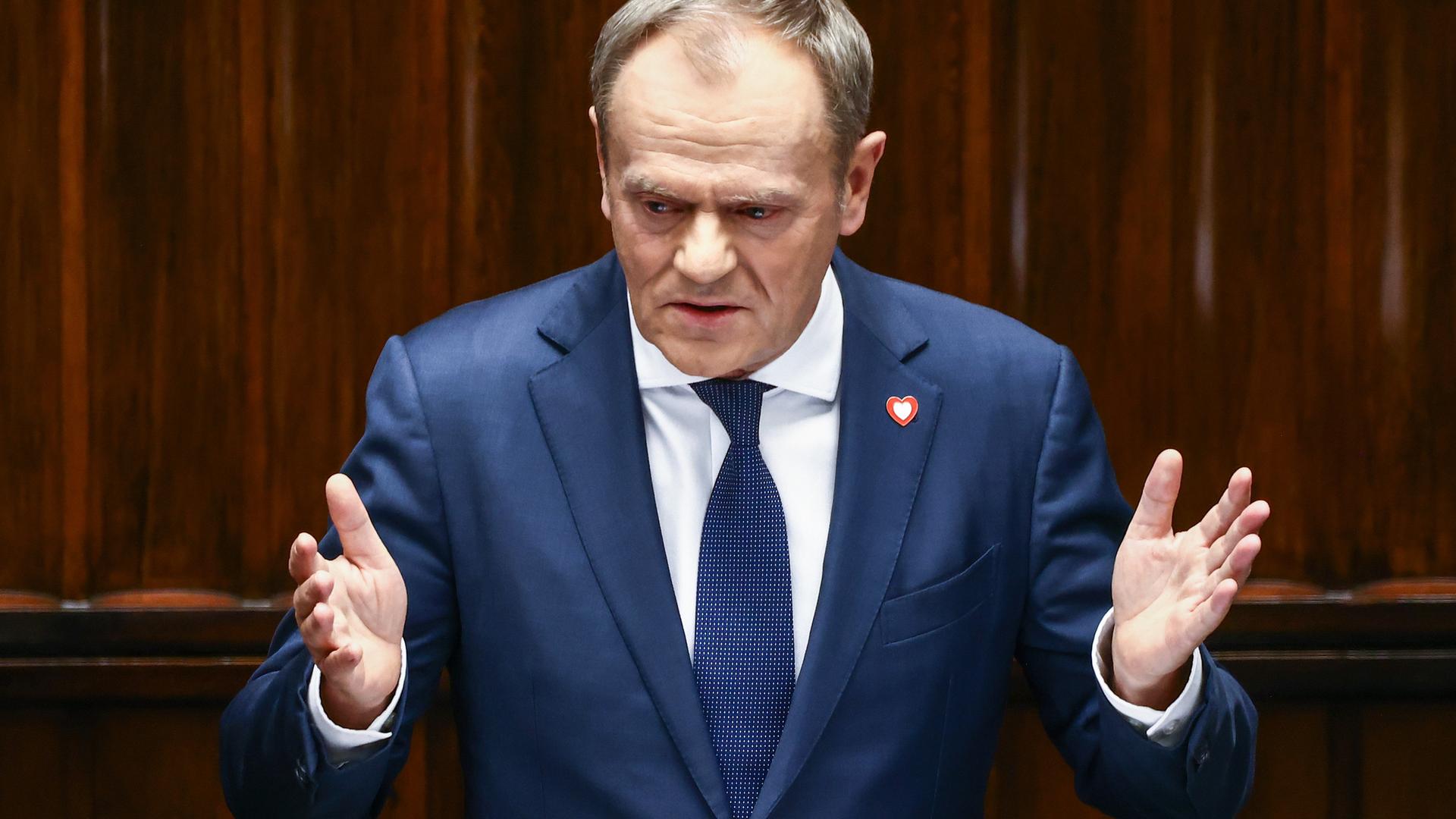 Polonya Başbakanı Tusk’tan vatandaşlarına İran’ı acilen terk etme çağrısı