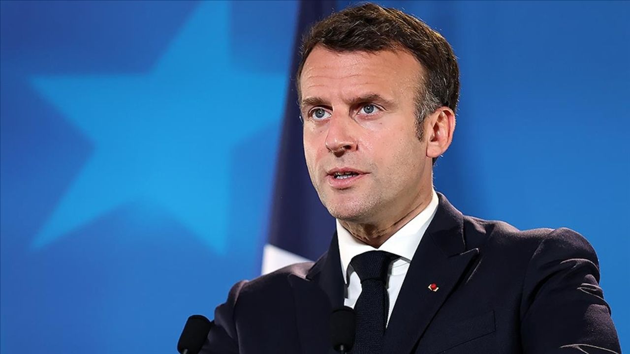 Macron: Lübnan ile İsrail arasındaki ateşkesi destekliyorum