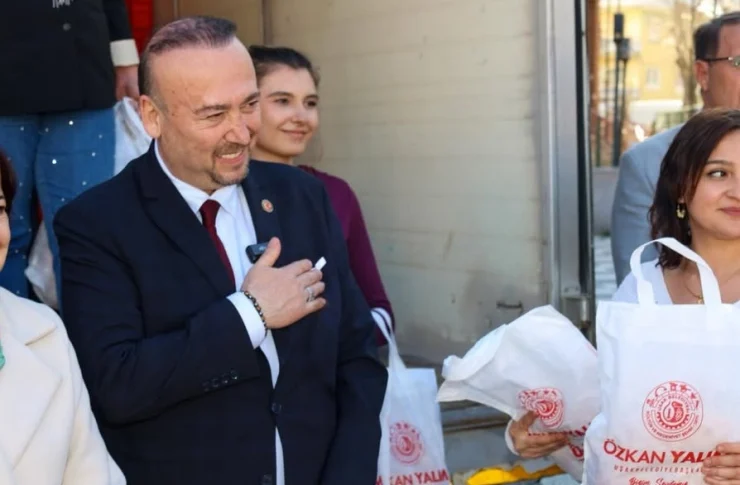 Uşak Belediye Başkanı Özkan Yalım tutuklandı