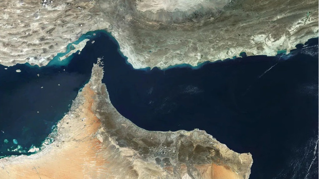 Hürmüz Boğazı yeniden kapatıldı