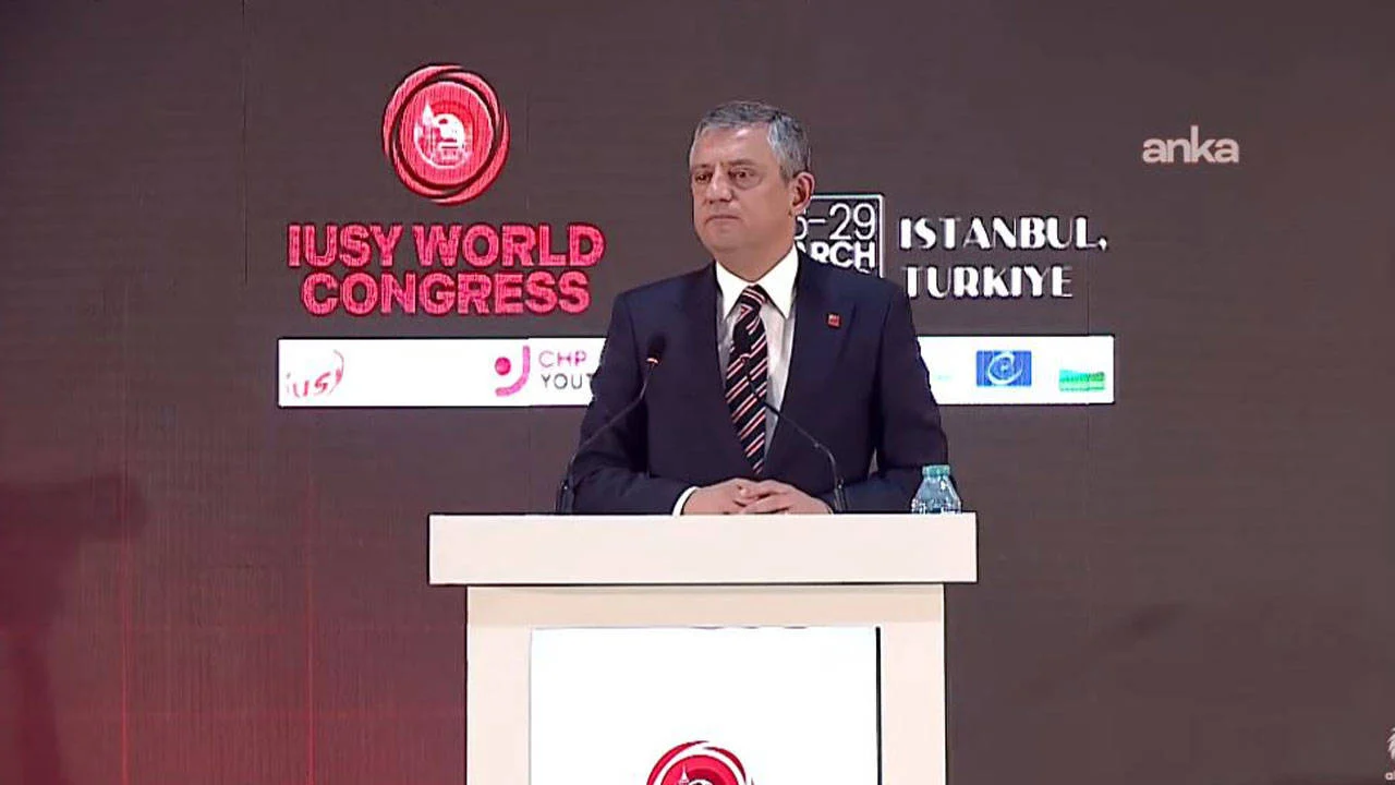 Özgür Özel: CHP belediyelerine yönelik operasyonlar artıyor