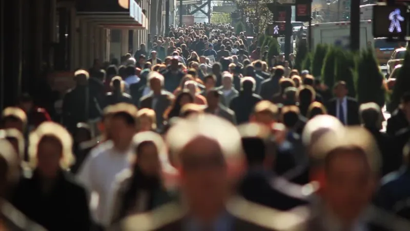 “Türkiye’nin sorunlarını hangi parti çözer?” Anketine Yüzde 35 “ hiçbiri” cevabı çıktı