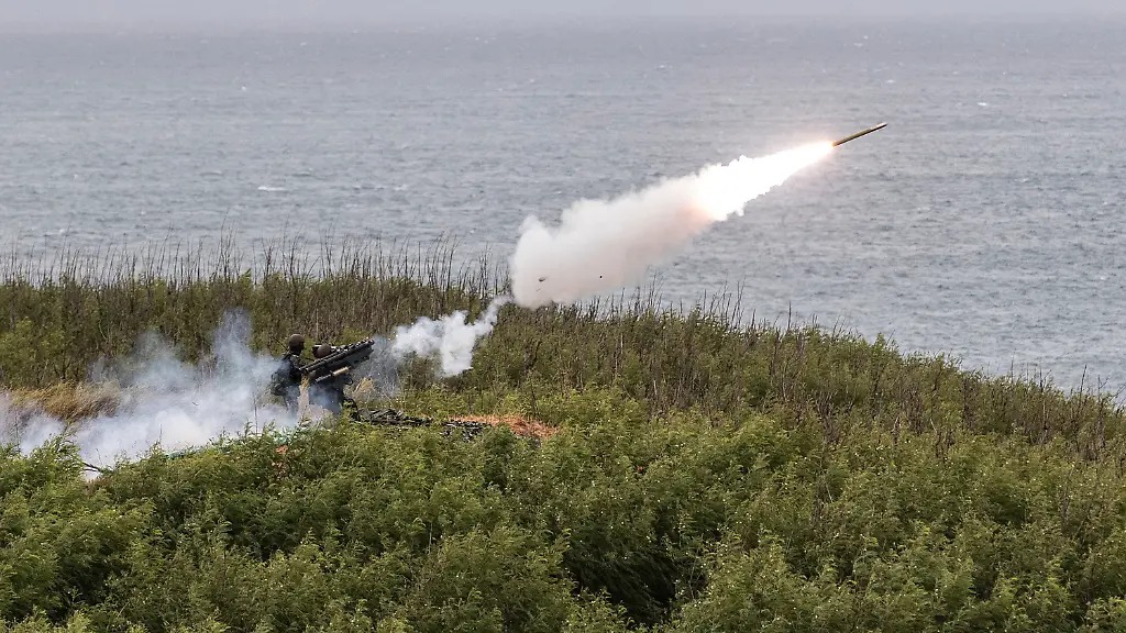 CNN: Çin, İran’a silah tedarik etmeye hazırlanıyor