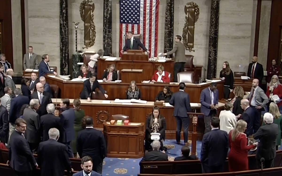 ABD: İki milletvekili Temsilciler Meclisi’nden istifa etti