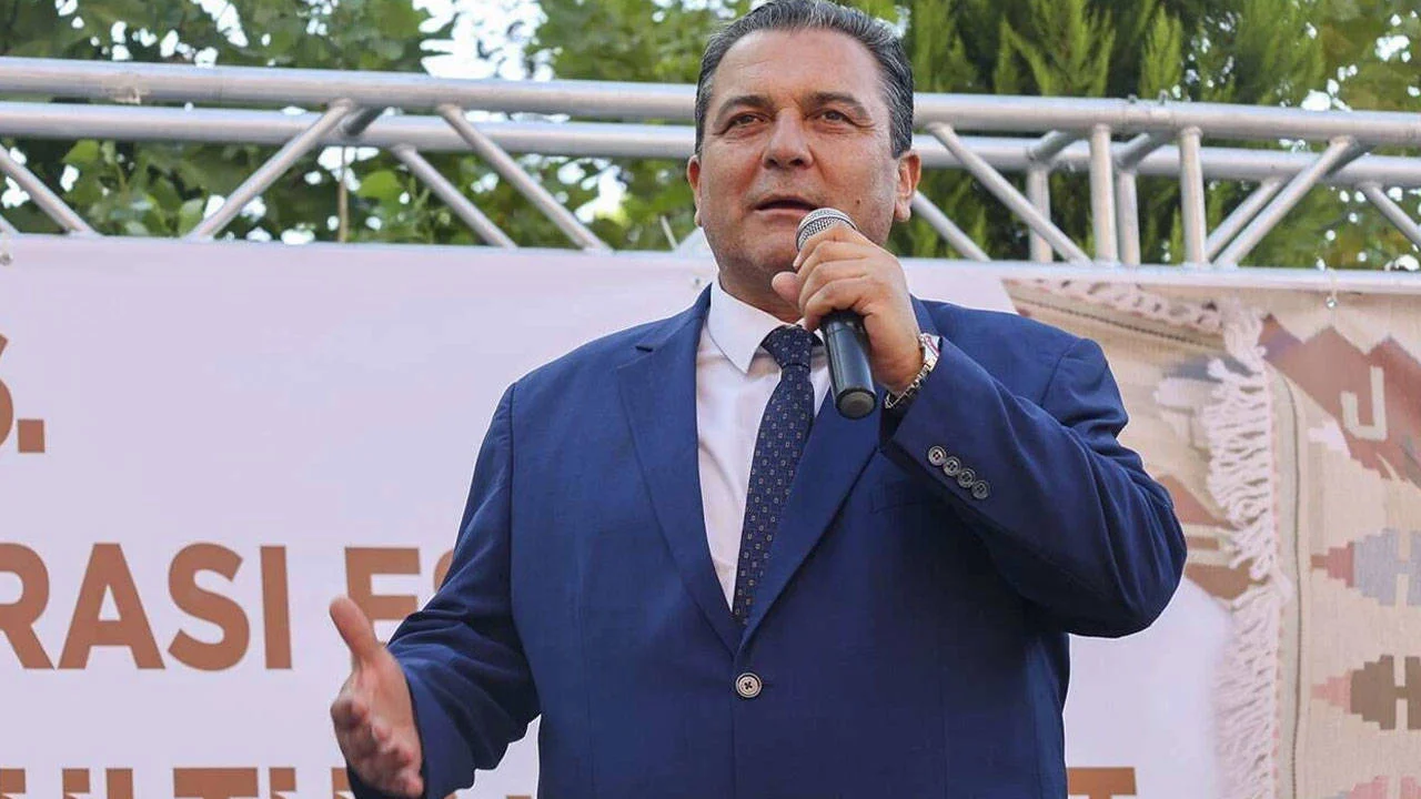 Eşme’de belediyeye operasyon: Başkan Tozan dahil 5 gözaltı