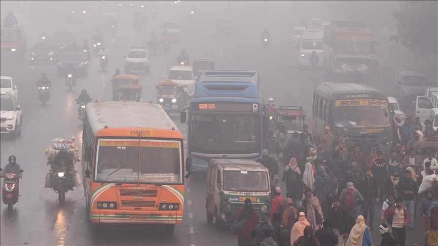 Yeni Delhi dünyanın en kirli başkenti seçildi