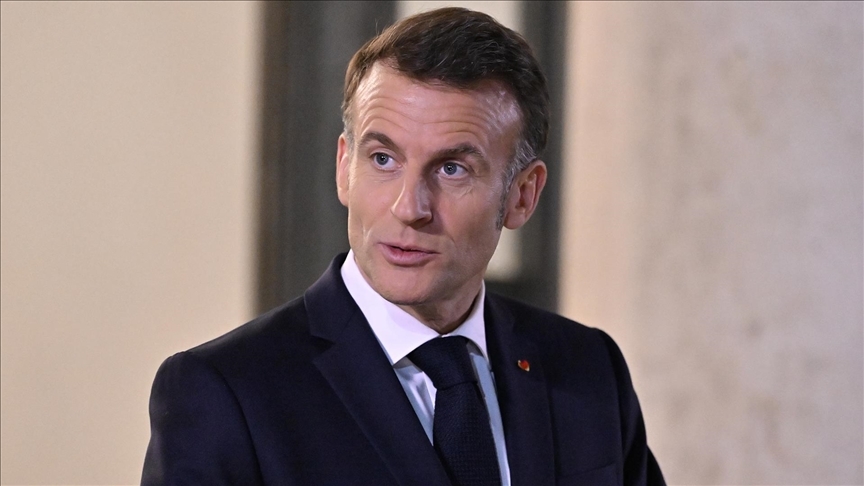 Macron: İki büyük gücün uydu devleti olmak istemiyoruz