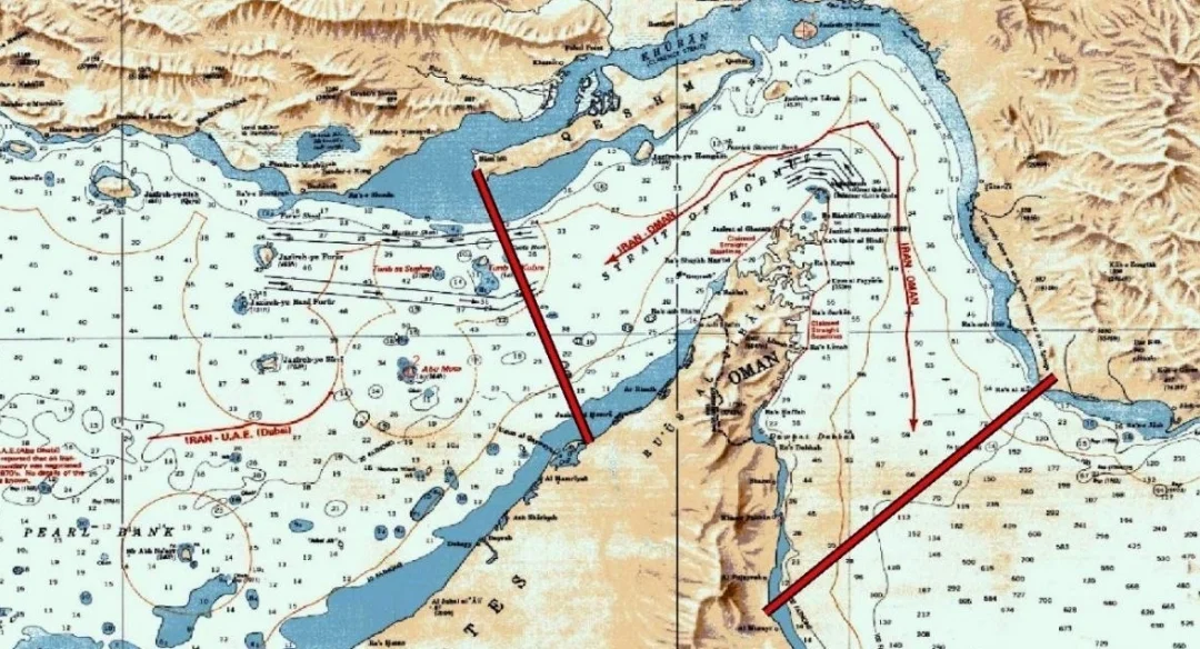 CENTCOM: İran, Hürmüz Boğazı’nda saldırdı; 6 bot batırıldı