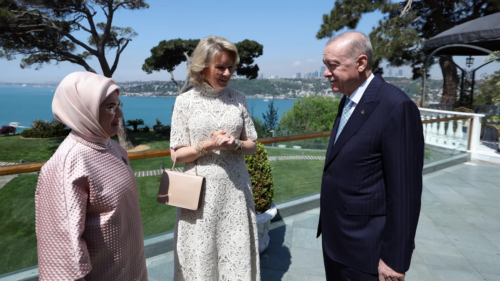 Erdoğan, Belçika Kraliçesi Mathilde ile görüştü