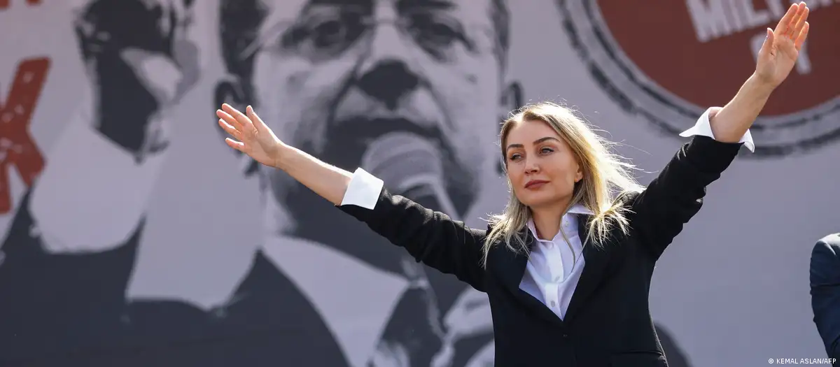 İmamoğlu çiftine Almanya’dan ‘Dünya Vatandaşlığı Ödülü’