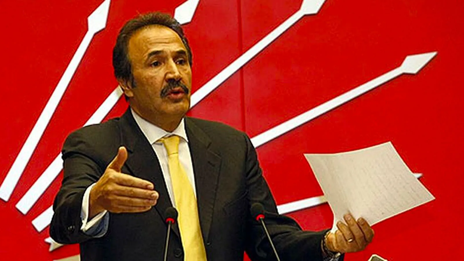 CHP eski genel sekreteri Sevigen’den CHP yönetimine sert sözler: Parti yönetilmiyor