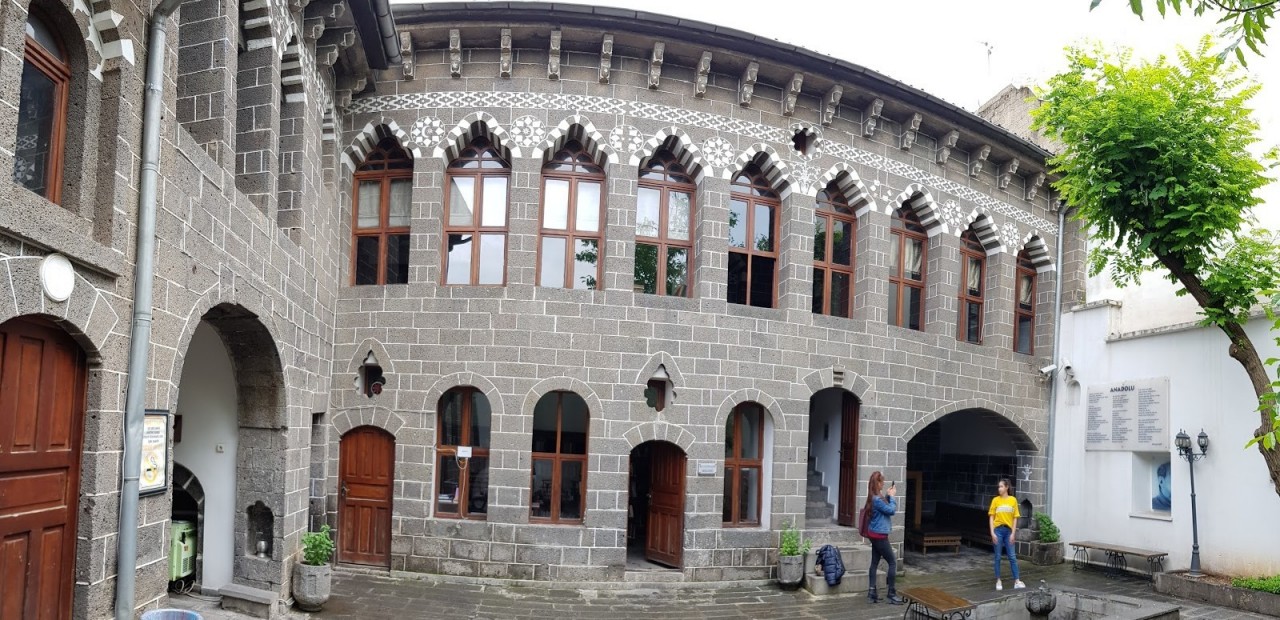 Diyarbakır: Sur’da Ahmet Arif’in hasretini yansıtan müze