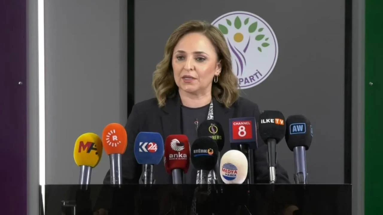 Ayşegül Doğan’dan CHP kararı tepkisi: Demokrasiye müdahaleyi kabul etmiyoruz