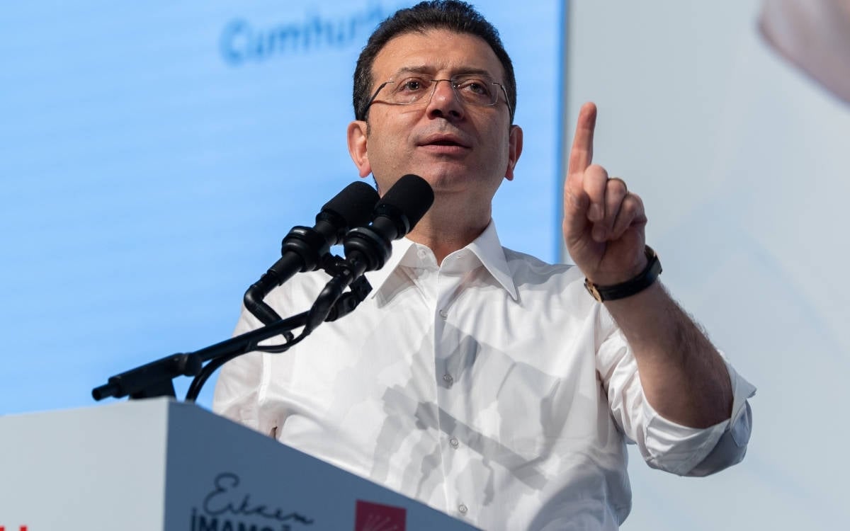 İmamoğlu’ndan 19 Mayıs mesajı: “Bu ülke vazgeçmeyenlerle kuruldu”