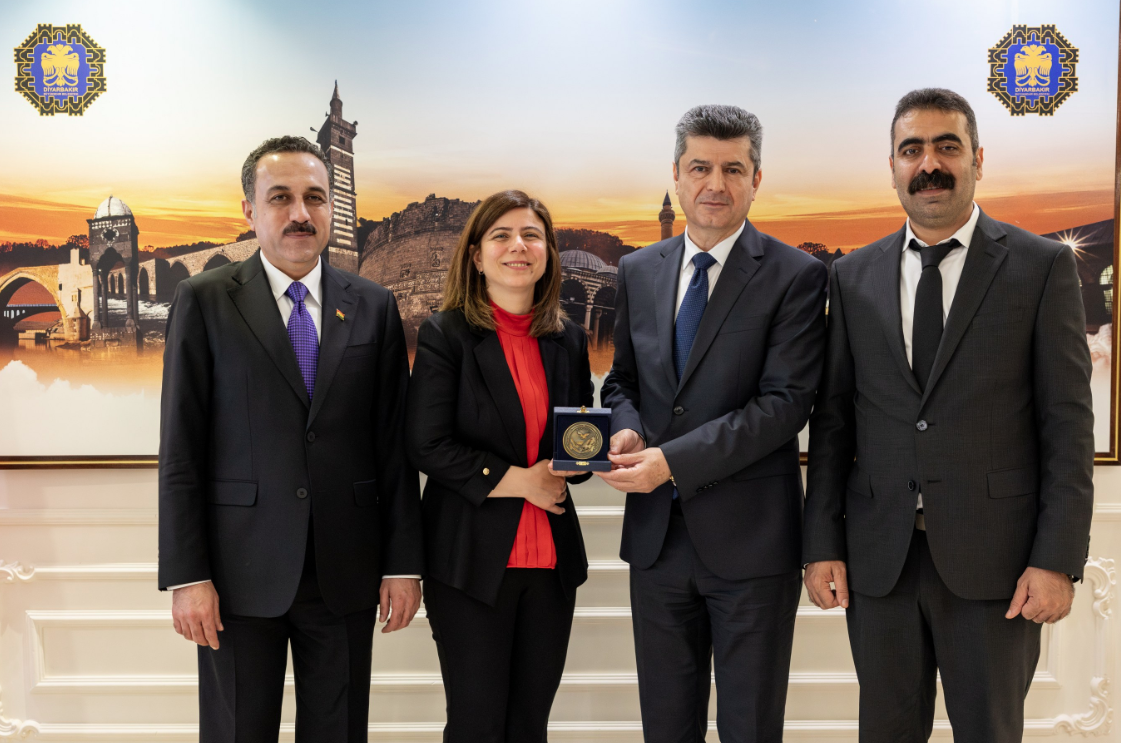 Erbil ve Duhok valilerinden Diyarbakır’a ziyaret