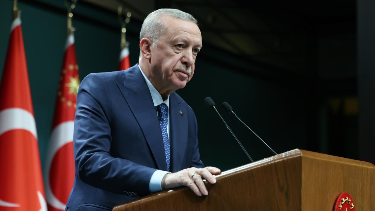 Erdoğan imzasıyla yeni görev değişiklikleri