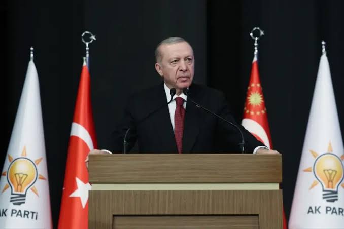 Erdoğan’dan MKYK’de ‘süreç’ uyarısı: “Yol kazası olmasın”