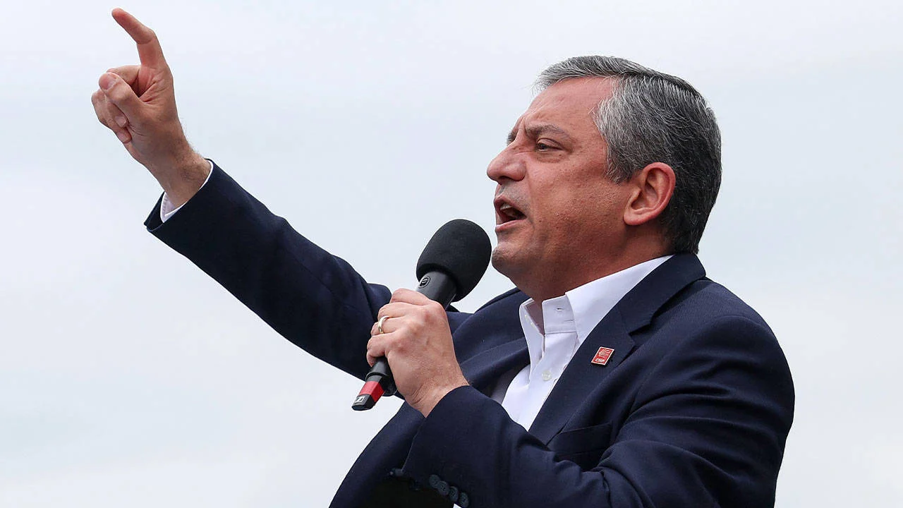 Özel’den Erdoğan’a: Artık Trump’tan korkma, Allah’tan kork