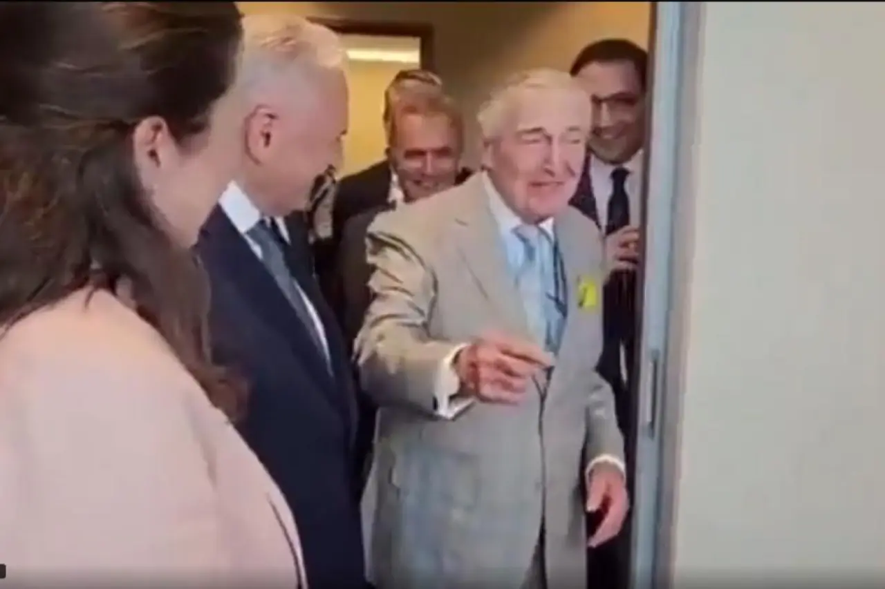 Binali Yıldırım: Söylenenleri anlamadım, nezaketen güldüm